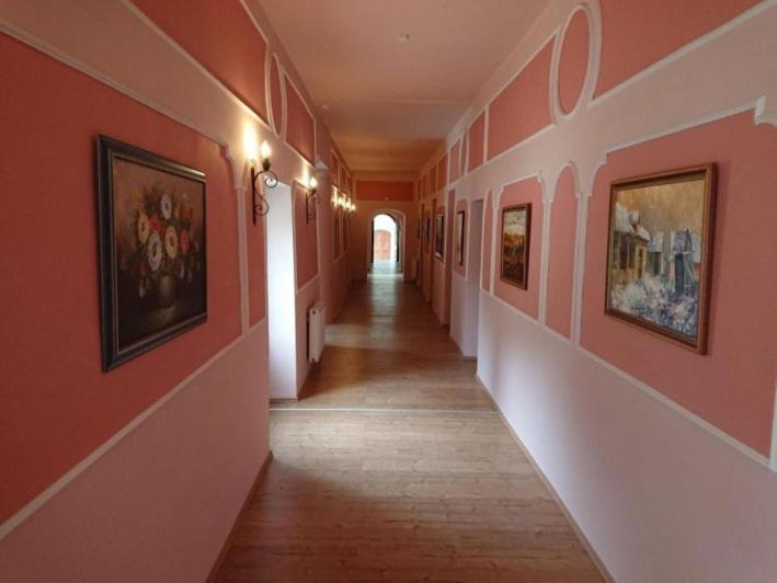 Korona Szallo Sárvár Exterior foto
